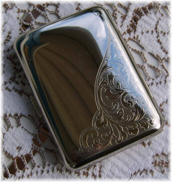 Cigaret etui